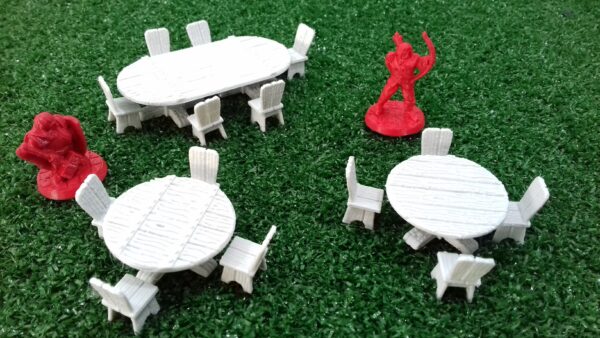 portada mesas y sillas para escenografía de fantasía · Mesas y sillas de fantasía